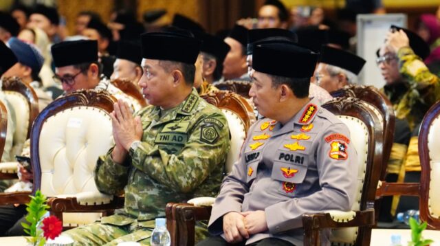 Panglima TNI Hadiri Silaturahmi Nasional Ormas Islam dan Halal Bihalal Idul Fitri 1447 H MUI