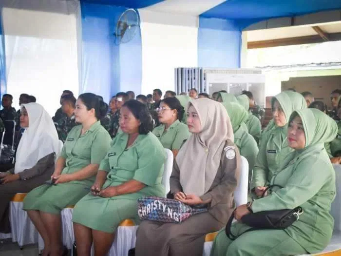 Kodim 1710/Mimika Bekali Prajurit dan Persit Pengetahuan Deteksi Dini Kanker dan Tumor
