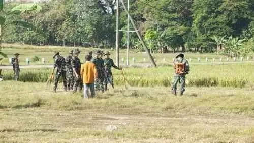 Pererat Kemanunggalan, Brigif TP 33/Naga Sesha Gelar Karya Bakti dan Anjangsana di Bubulan Bojonegoro