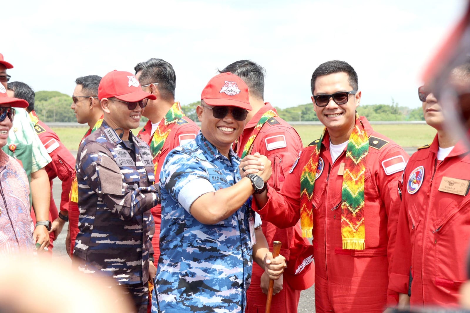WhatsApp Image 2026-06-05 at 13.06.47 (8) Open Base Jupiter Aerobatic Team di Lanud Sjamsudin Noor, Disambut Meriah Ribuan Warga Banua Padati Apron