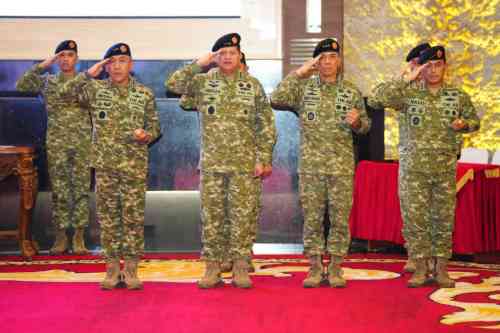 WhatsApp Image 2026-06-17 at 21.03.10 (1) Perkuat Regenerasi Kepemimpinan, Mabes TNI Gelar Sertijab Dansesko TNI dan Pangkogabwilhan II