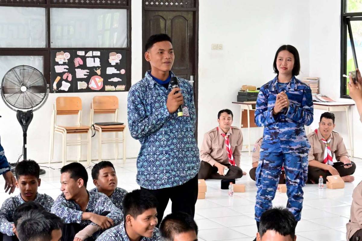 1002422208 Dari Rasa Ingin Tahu Hingga Cita-Cita, Lanud Sjamsudin Noor Dekatkan Dunia TNI AU Dengan Siswa SRMP 20 Budi Luhur