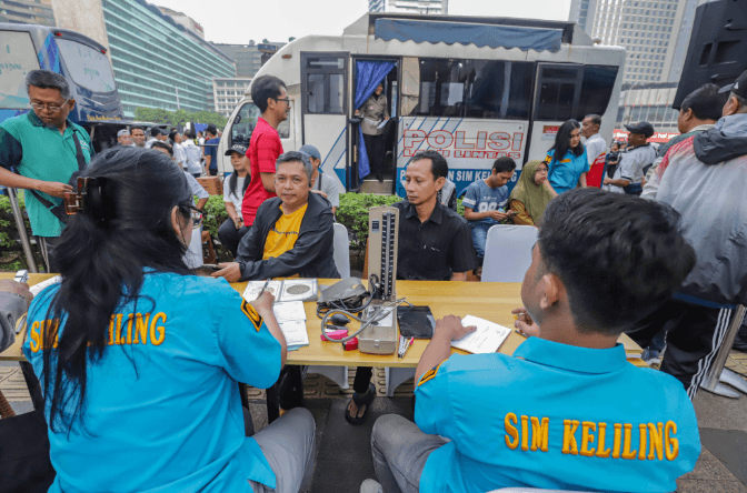 Perpanjangan SIM A dan C di Lima Lokasi Jakarta