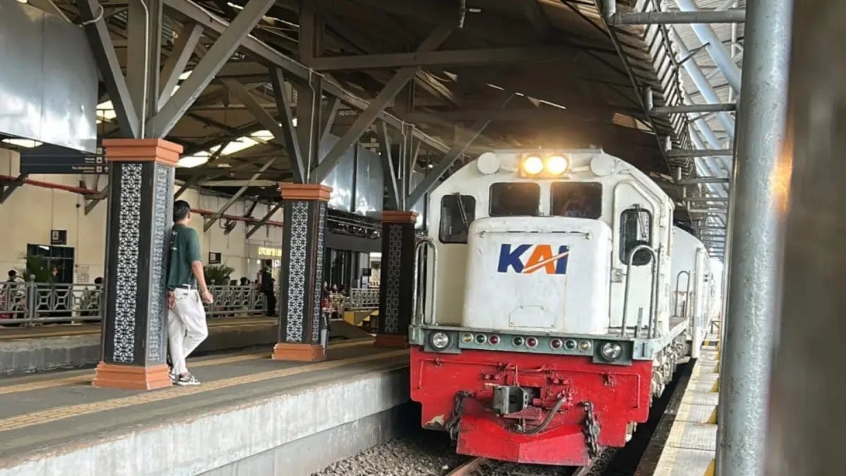 Panduan Lengkap Perjalanan Kereta Rute Jakarta-Cirebon