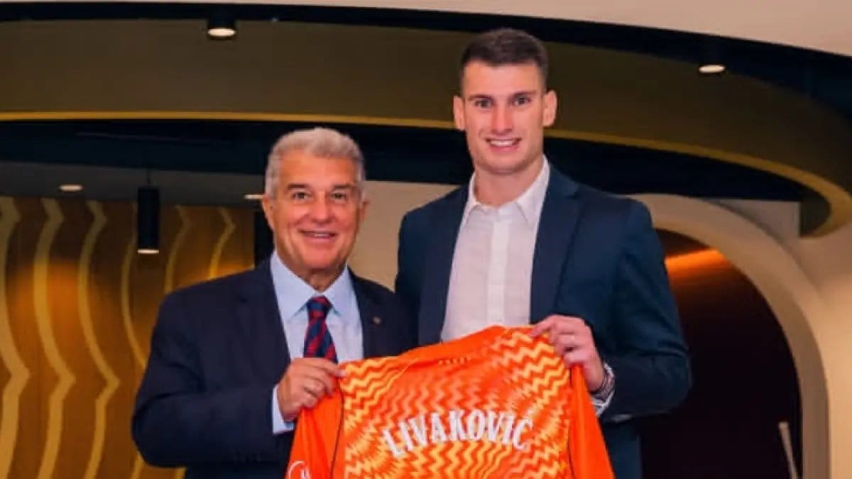 Barcelona Resmi Mengumumkan Kedatangan Dominik Livaković