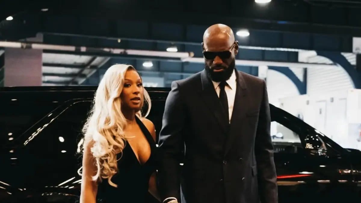 LeBron James Rayakan Ulang Tahun Istri Dengan Penuh Kasih