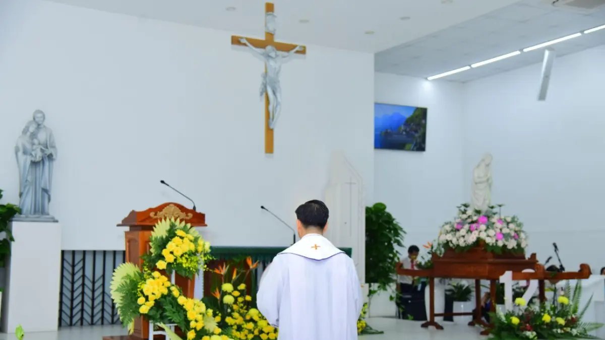 Bacaan Misa Gereja Katolik: Minggu, 30 Agustus 3026