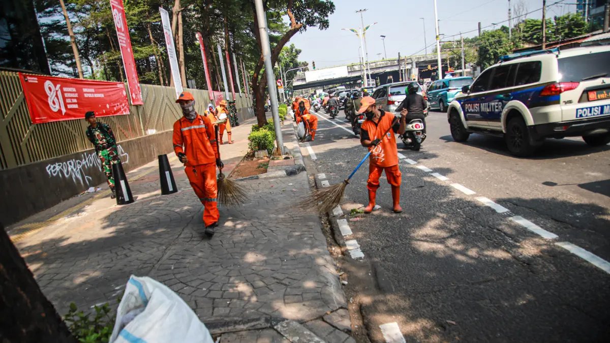 Bantuan Sosial dari Netizen dalam Aksi Jakarta Bantuan Sosial dari Netizen dalam Aksi Jakarta