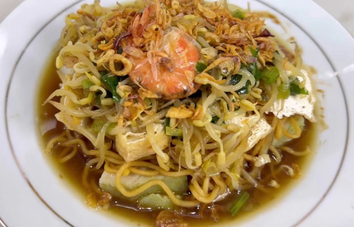 Resep Lontong Mie Special Khas Surabaya yang Lezat