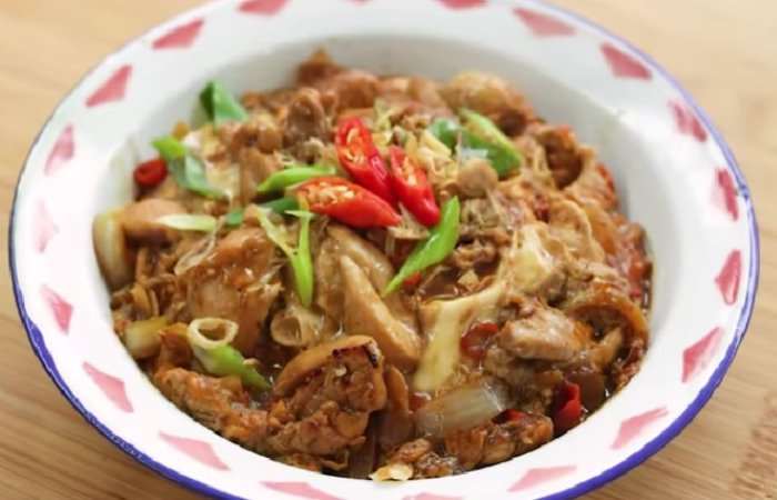 Resep Oyakodon Gurih Versi Lokal