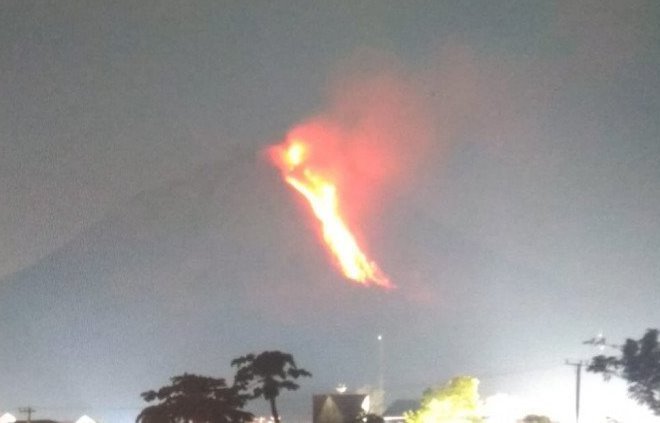 Erupsi Gunung Sinabung Menjadi Peringatan bagi Masyarakat
