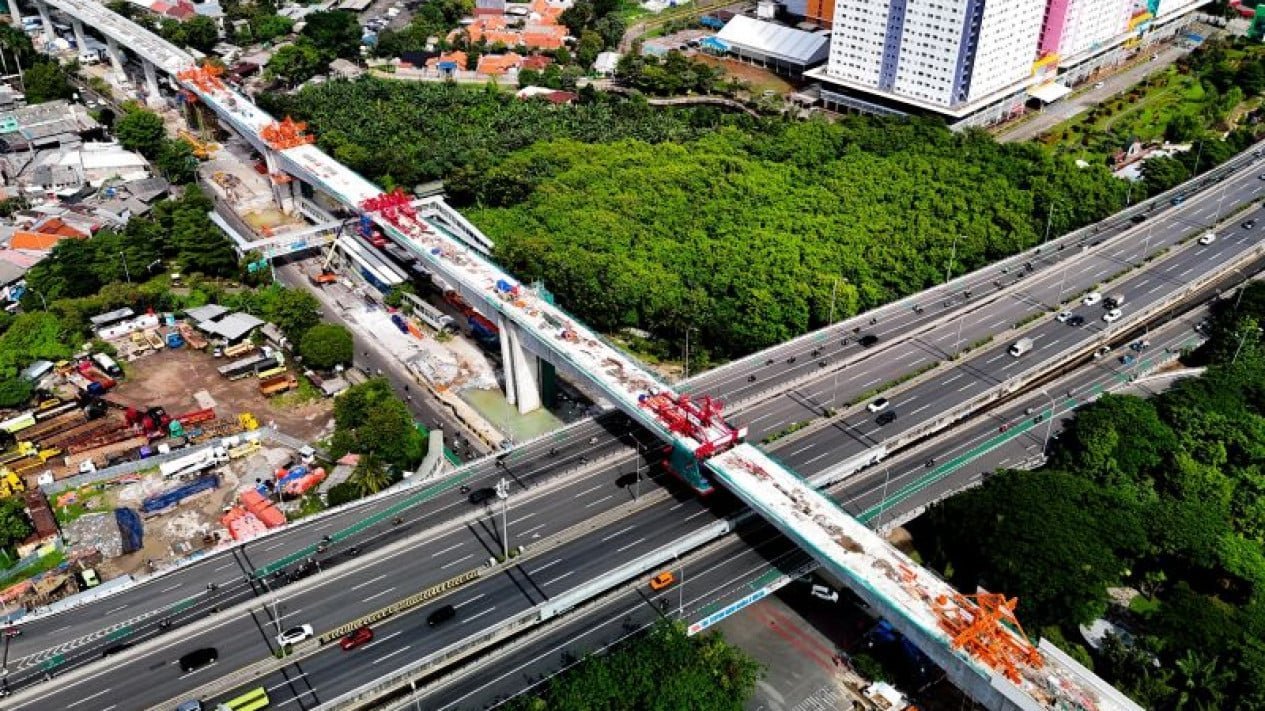 Tarif LRT Kelapa Gading-Manggarai dan Pengoperasiannya
