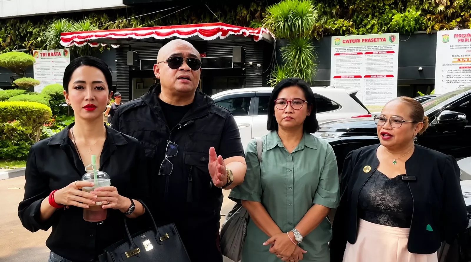 Pernyataan Kuasa Hukum Korban Penipuan Vicky Prasetyo