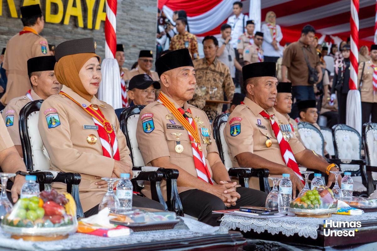 Beasiswa UNESA untuk Anggota Pramuka Berprestasi Beasiswa UNESA untuk Anggota Pramuka Berprestasi