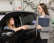 Panduan Negosiasi Cerdas Saat Membeli Mobil Bekas