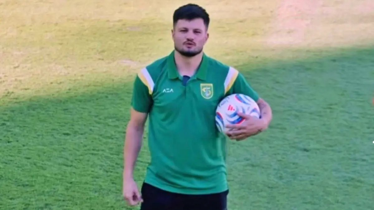 Matheus Lagoa Resmi Bergabung Dengan Persebaya Surabaya Matheus Lagoa Resmi Bergabung Dengan Persebaya Surabaya