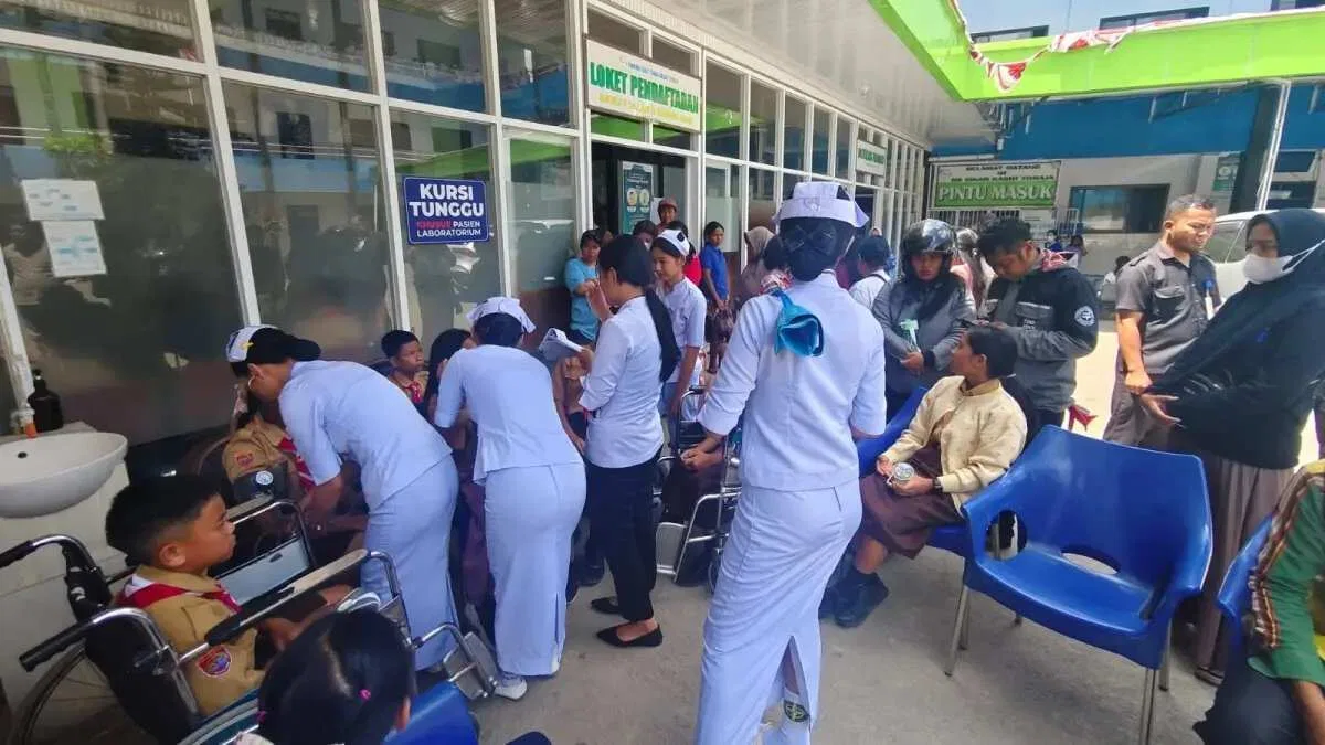 Kejadian Keracunan Massal Mbg di Berbagai Daerah Kejadian Keracunan Massal Mbg di Berbagai Daerah