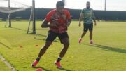 Alex Martins Bersiap Hadapi Bhayangkara FC Alex Martins Bersiap Hadapi Bhayangkara FC