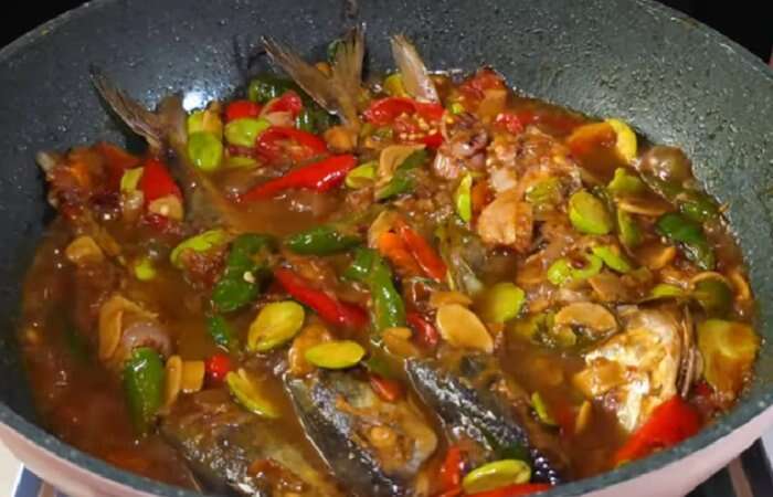 Lezatnya Oseng Peda Kecap Pete Sederhana