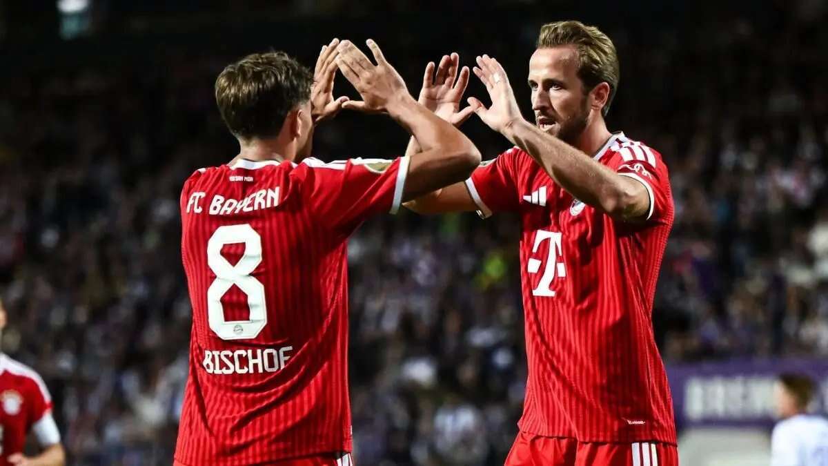 Analisis Pertandingan Schalke 04 vs Bayern Munich