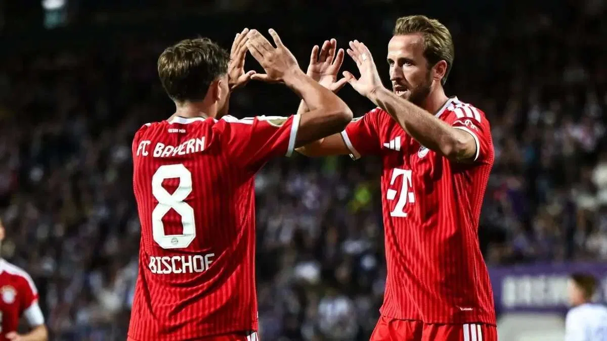 Analisis Pertandingan Schalke 04 vs Bayern Munich