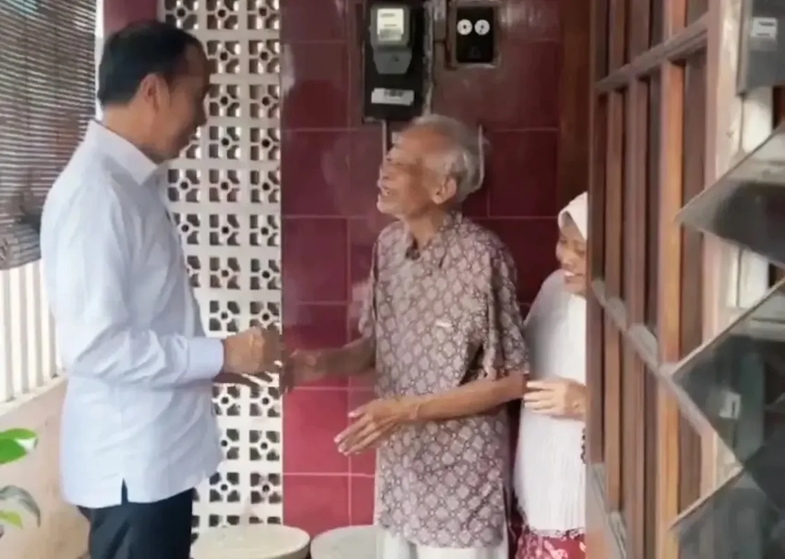 Klarifikasi Status Kasmudjo dalam Perjalanan Akademik Jokowi
