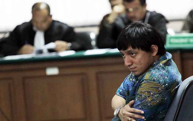Korupsi Terulang: Runtuhnya Karier Fahd Arafiq Korupsi Terulang: Runtuhnya Karier Fahd Arafiq