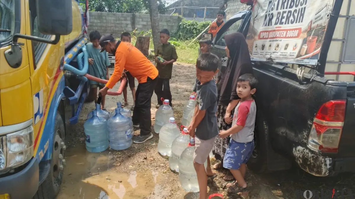 Krisis Air Bersih di Kota Depok Akibat El Nino Krisis Air Bersih di Kota Depok Akibat El Nino