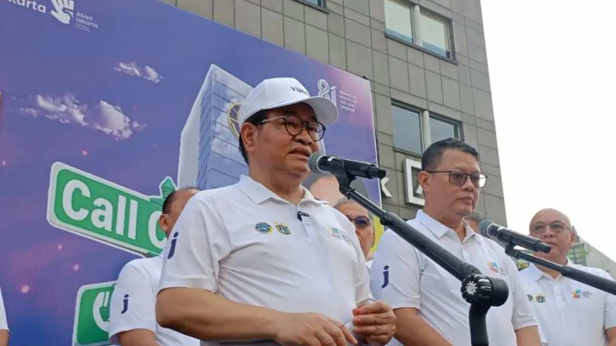 Krisis Air Bersih di Jakarta Akibat El Nino Krisis Air Bersih di Jakarta Akibat El Nino
