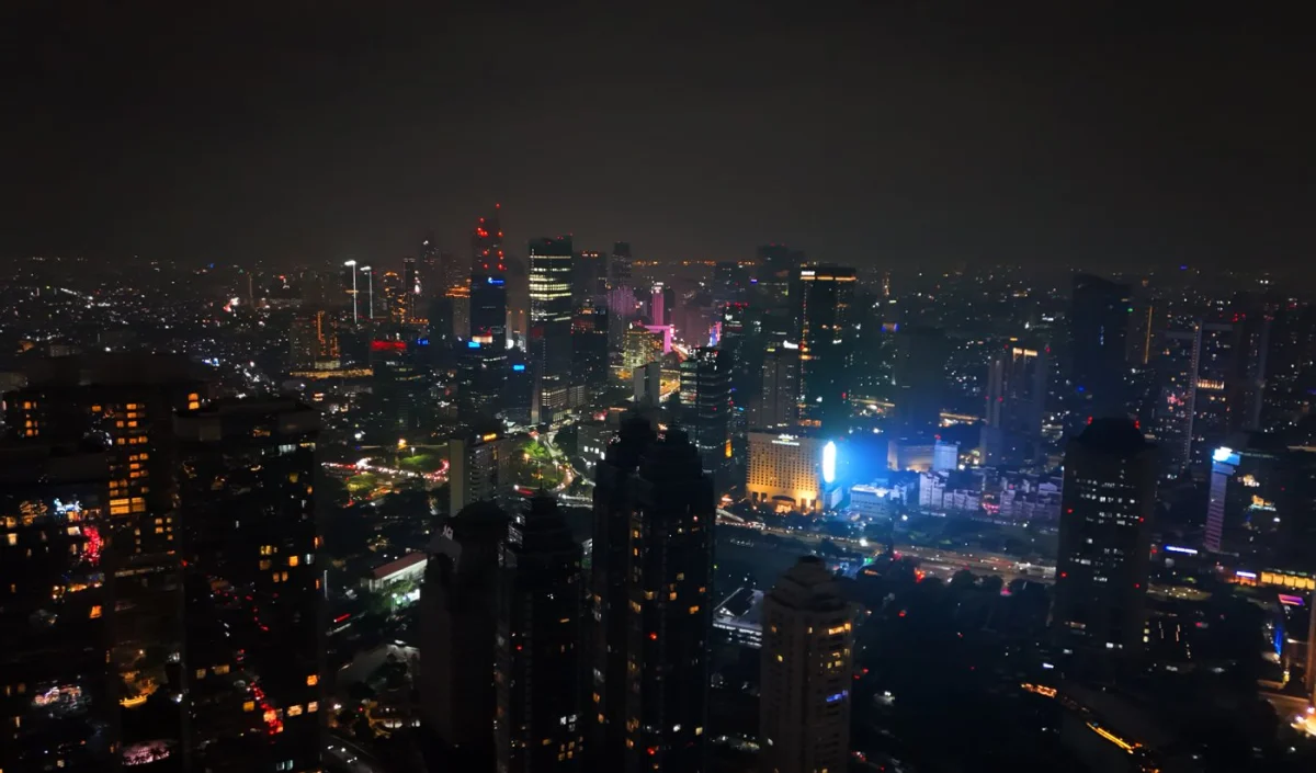 Dampak Positif Pemadaman Lampu Sehari untuk Lingkungan di Jakarta