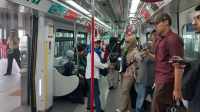 Antusiasme Warga Terhadap Tarif Promo LRT Jakarta Berakhir Antusiasme Warga Terhadap Tarif Promo LRT Jakarta Berakhir