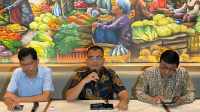 Sorotan Denny Indrayana atas Pemenuhan Syarat Pendidikan Gibran