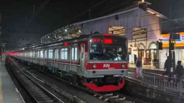 Perluasan Rute KRL Jabodetabek: Cikampek dan Cigombong Jadi Tujuan Baru