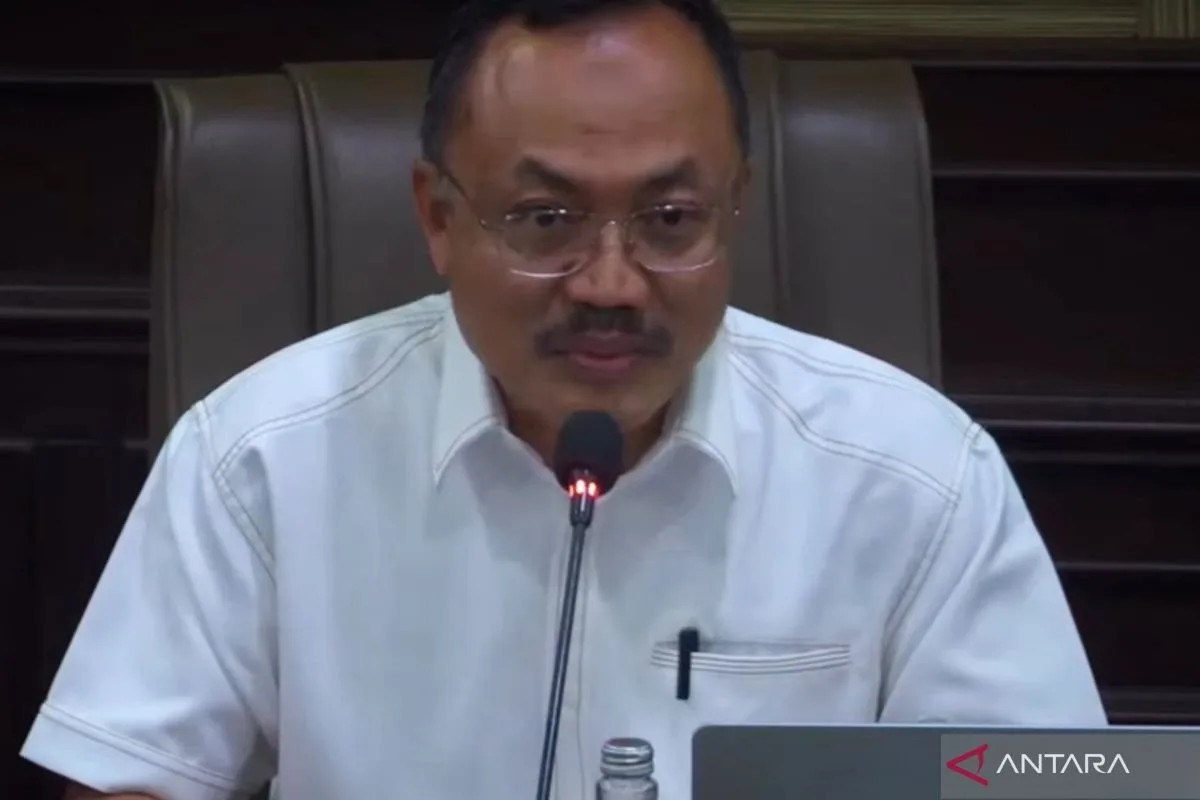 Mendorong Kesadaran Kontrasepsi Pria di Indonesia Mendorong Kesadaran Kontrasepsi Pria di Indonesia