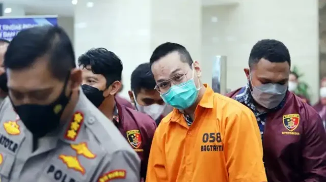 Indra Kenz Resmi Terima Pembebasan Bersyarat di Tengah Kontroversi