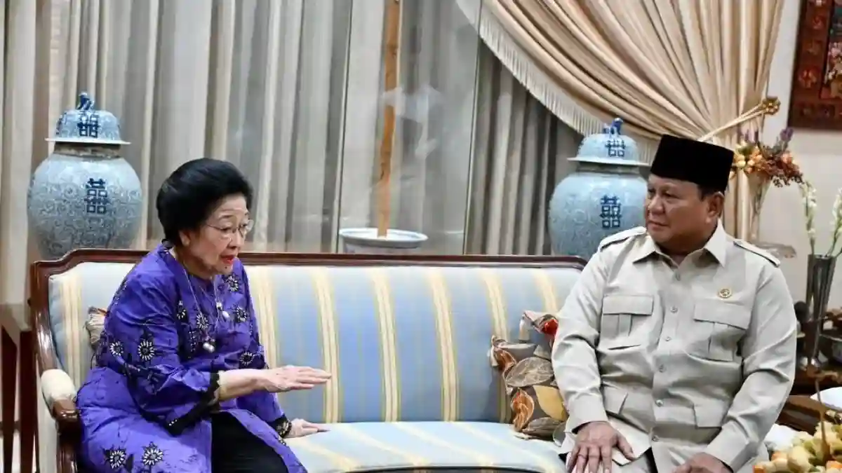 Duka Kehilangan Guruh Soekarnoputra: Kunjungan Prabowo ke Megawati
