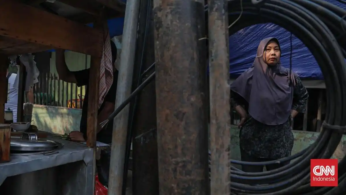 Upaya Pemprov Jakarta Turunkan Kabel Utilitas ke Bawah Tanah dalam Lima Tahun