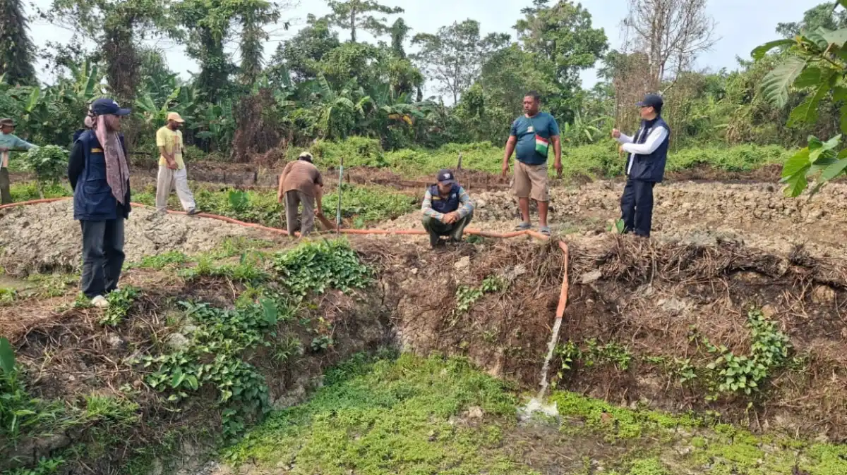 Aksi Gotong Royong Atasi Krisis Air di Klamono