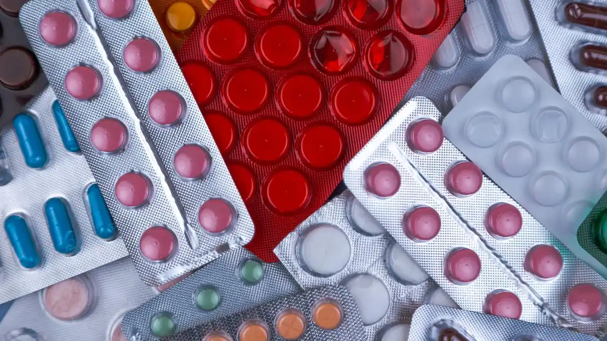 Peringatan dari Manado: Antibiotik Tanpa Resep Picu Ancaman Resistensi Antimikroba