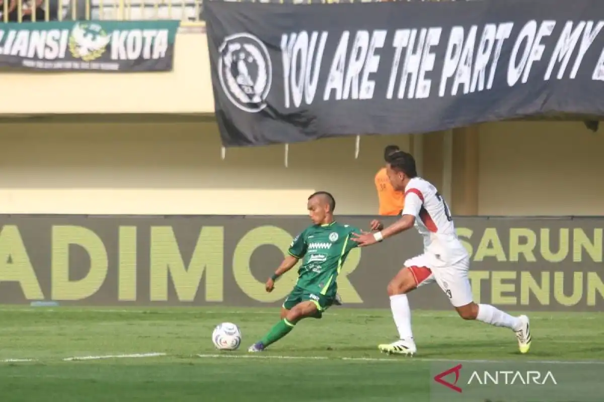 Pieter Huistra Ungkap Evaluasi Menyeluruh PSS Sleman di Jeda Kompetisi