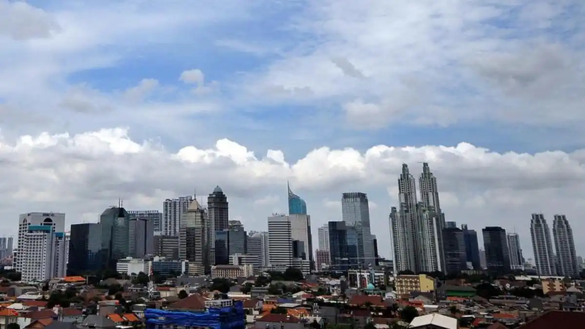 Prakiraan Cuaca Indonesia 7 Oktober 2026: Hujan, Kabut, hingga Langit Cerah