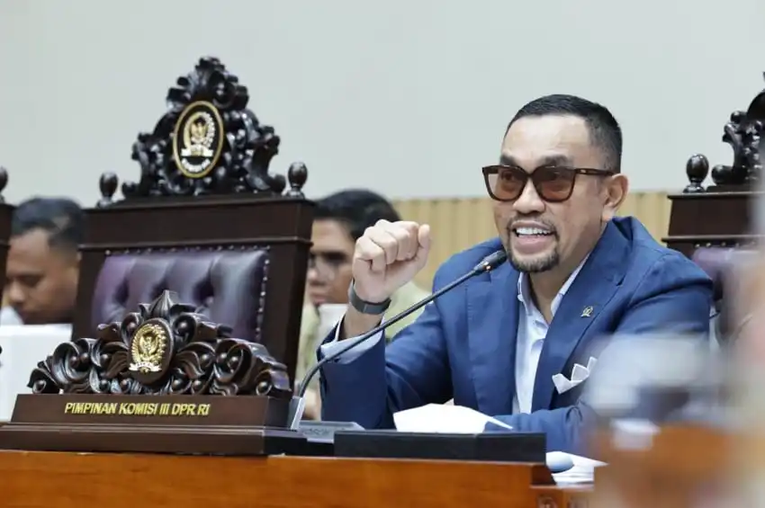 Ahmad Sahroni Desak Polisi Usut Dugaan Penganiayaan Pedagang di Bogor Ahmad Sahroni Desak Polisi Usut Dugaan Penganiayaan Pedagang di Bogor