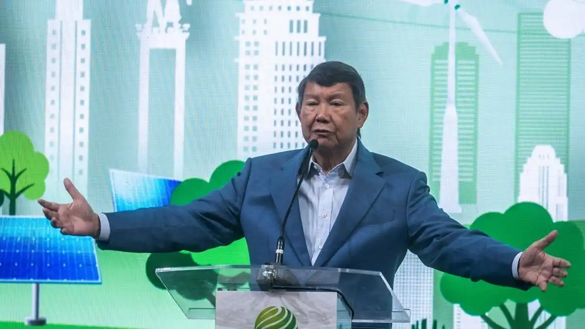 Hashim Ungkap Potensi Hutan Terdegradasi untuk Pengembangan Biodiesel B50 hingga B100 Hashim Ungkap Potensi Hutan Terdegradasi untuk Pengembangan Biodiesel B50 hingga B100