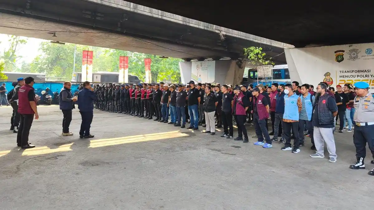 Operasi Narkoba Menjaring 24 Orang di Kampung Ambon dan Kampung Boncos