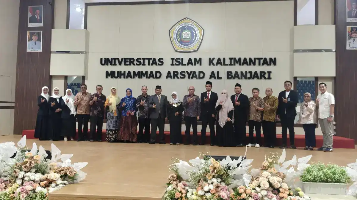 Prof. Dr. dr. Triawati, M.Kes Resmi Memimpin FKIK Uniska