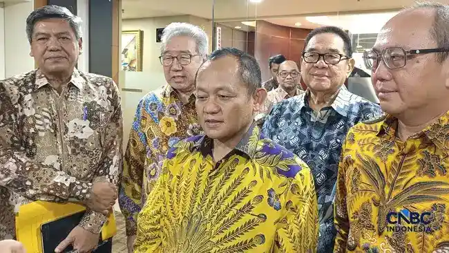 Dorongan Insentif Kendaraan Hybrid Menguat di Tengah Kenaikan Harga BBM