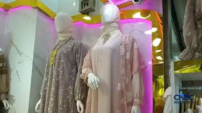 Dari Dua Lapis hingga Inner-Outer: Ragam Gamis Lebaran 2027 di Tanah Abang